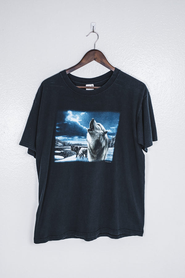 vintage-90s-anvil-human-black-wolves-howling-t-shirt-front