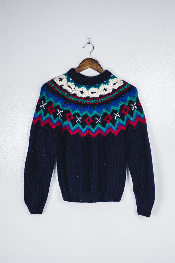 vintage-80s-the-woolrich-pullover-navy-sweater-red-green-blue-cream-accents-thick-knitted-material-back