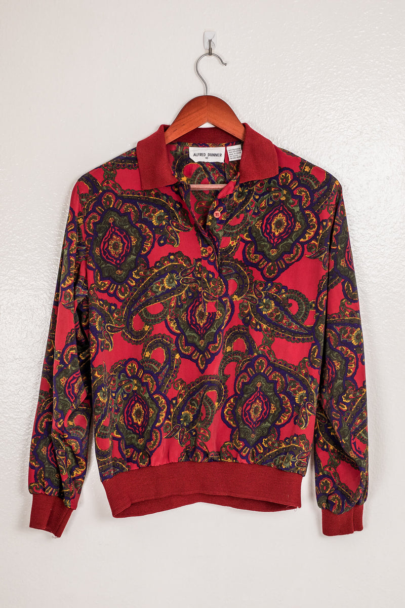 vintage-70s-80s-red-paisley-pattern-blouse-cloth-collar-and-waistband-front