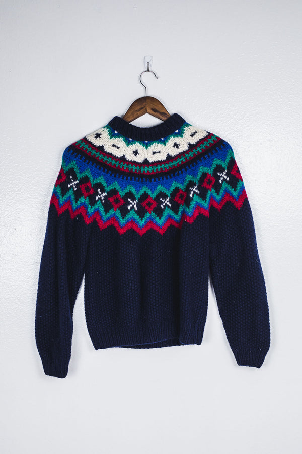 vintage-80s-the-woolrich-pullover-navy-sweater-red-green-blue-cream-accents-thick-knitted-material-front