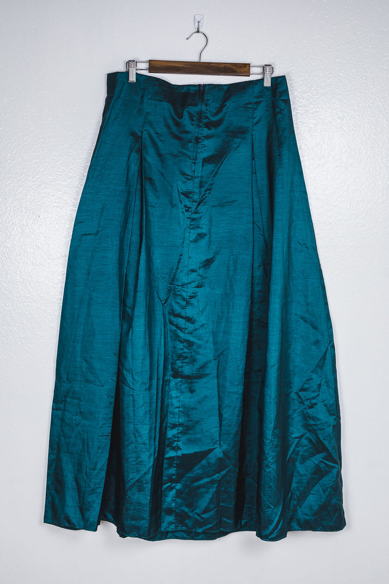 vintage-teal-iridescent-long-pleated-skirt-back