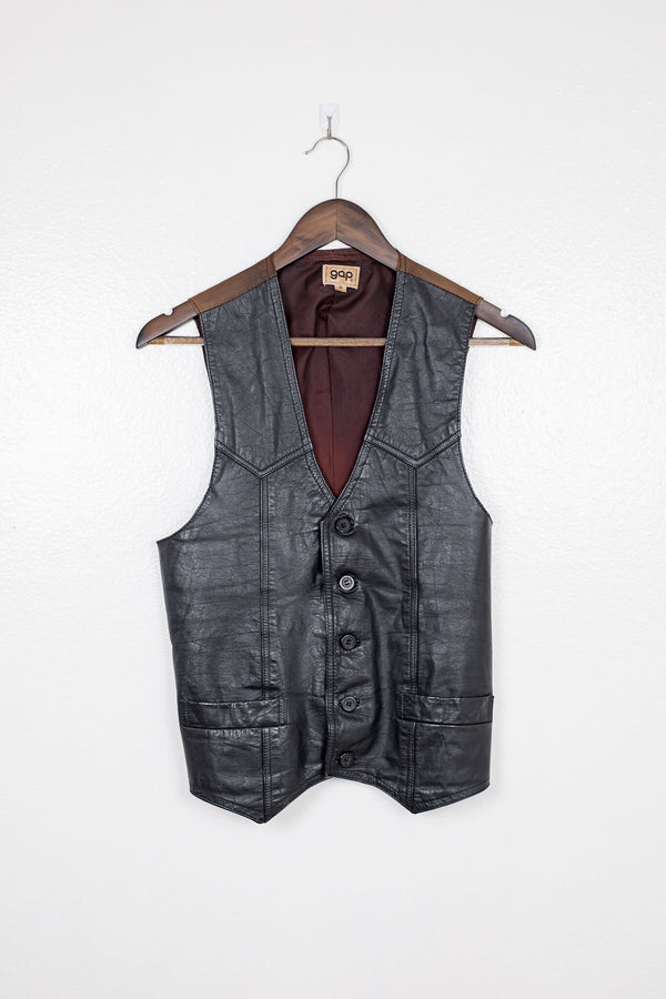 vintage-clothing-70s-black-leather-vest-front