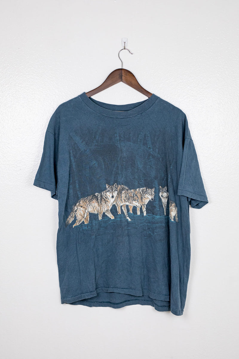 vintage-80s-90s-screen-printed-wolf-pack-t-shirt-front