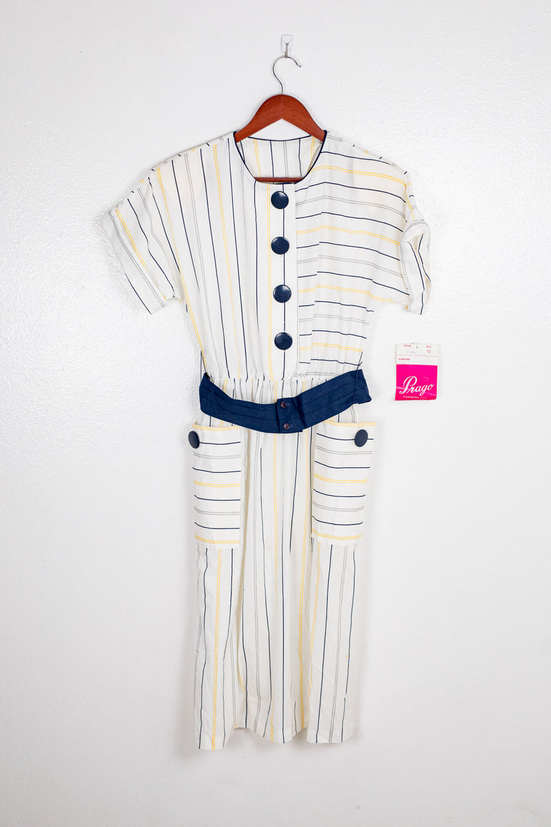 vintage-80s-90s-white-with-blue-yellow-gray-striped-front